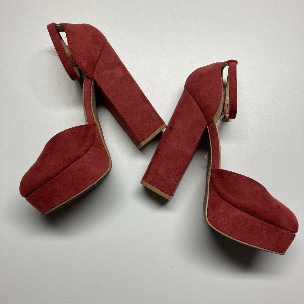 Wild Diva Mauve Pink Platform Block Heel size 8